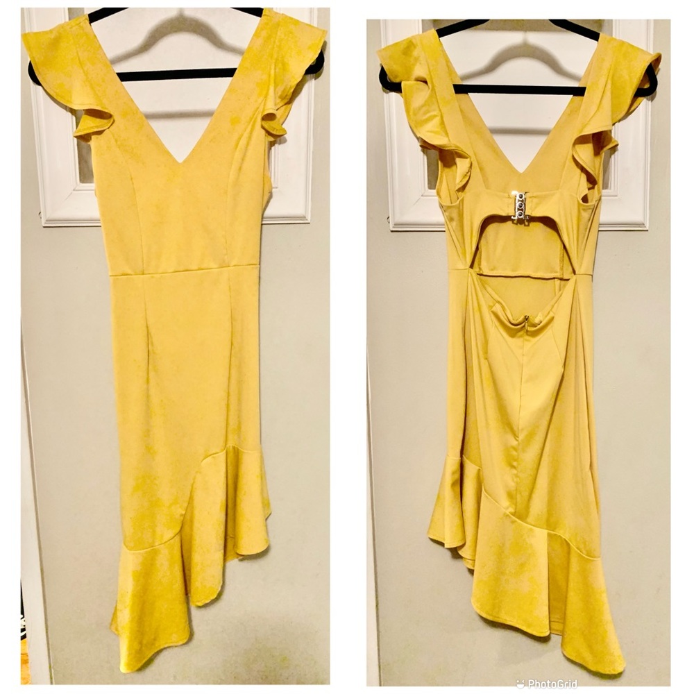 Woman’s Gorgeous Backless Ruffle Sleeveless Dress Size